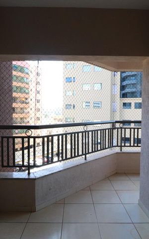 Apartamento para alugar com 105m², 3 quartos e 2 vagasVaranda 