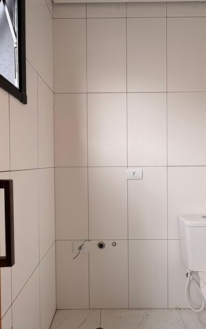 Apartamento para alugar com 122m², 2 quartos e 2 vagas Apartamento para alugar com 122m², 2 quartos e 2 vagasBanheiro da suíte 1