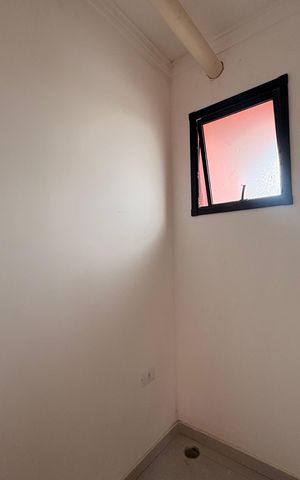 Apartamento para alugar com 122m², 2 quartos e 2 vagas Apartamento para alugar com 122m², 2 quartos e 2 vagasLavanderia