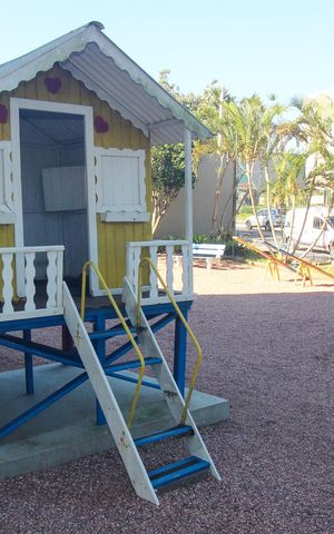 Apartamento à venda com 56m², 2 quartos e sem vaga Apartamento à venda com 56m², 2 quartos e sem vagaÁrea comum - Playground