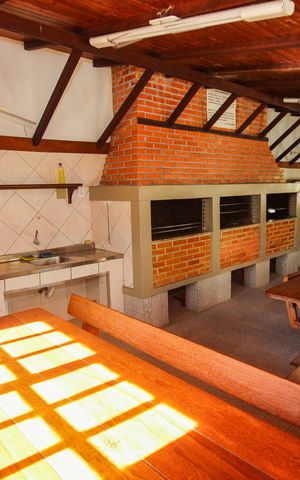 Apartamento à venda com 56m², 2 quartos e sem vaga Apartamento à venda com 56m², 2 quartos e sem vagaÁrea comum - Churrasqueira