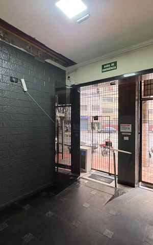 Studio à venda com 30m², 1 quarto e sem vaga Studio à venda com 30m², 1 quarto e sem vagaÁrea comum