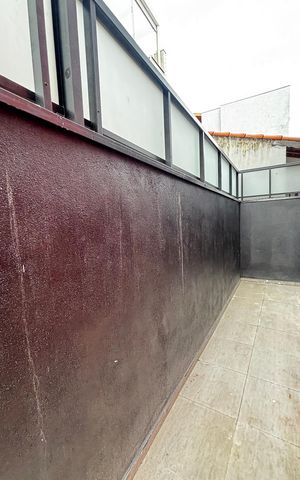 Apartamento para alugar com 105m², 2 quartos e 2 vagas Apartamento para alugar com 105m², 2 quartos e 2 vagasVaranda da Suíte