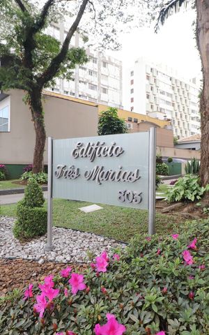 Apartamento para alugar com 55m², 2 quartos e 1 vagaFachada