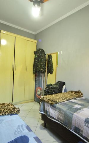 Casa à venda com 600m², 3 quartos e 6 vagasSuíte 2