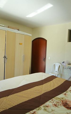 Casa à venda com 600m², 3 quartos e 6 vagasSuíte 1 