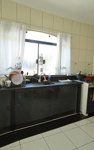 Casa à venda com 600m², 3 quartos e 6 vagasCozinha 2 