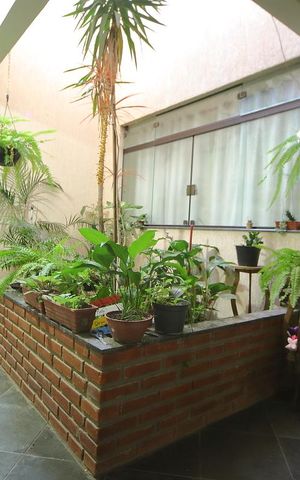 Casa à venda com 600m², 3 quartos e 6 vagasJardim de inverno 