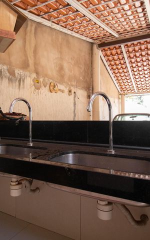 Casa para alugar com 964m², 5 quartos e 4 vagas Casa para alugar com 964m², 5 quartos e 4 vagasÁrea comum - Churrasqueira