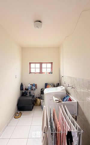 Casa à venda com 186m², 3 quartos e 5 vagasÁrea de Serviço