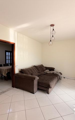 Casa à venda com 186m², 3 quartos e 5 vagasSala