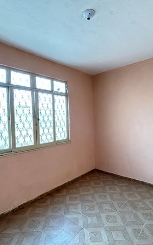 Casa para alugar com 38m², 1 quarto e sem vagaQuarto