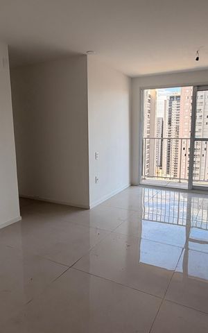 Apartamento à venda com 62m², 2 quartos e 1 vagaSala
