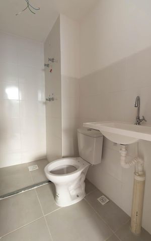 Apartamento para alugar com 46m², 2 quartos e 1 vaga Apartamento para alugar com 46m², 2 quartos e 1 vagaBanheiro