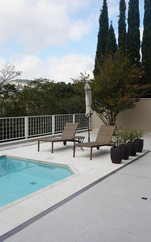 Casa de condomínio à venda com 427m², 3 quartos e 4 vagasPiscina