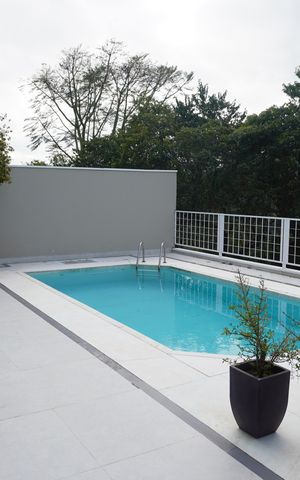 Casa de condomínio à venda com 427m², 3 quartos e 4 vagasPiscina