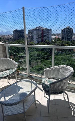 Apartamento à venda com 104m², 3 quartos e 1 vaga Apartamento à venda com 104m², 3 quartos e 1 vagaVaranda