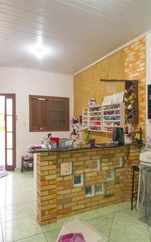Casa à venda com 297m², 3 quartos e 2 vagasSala