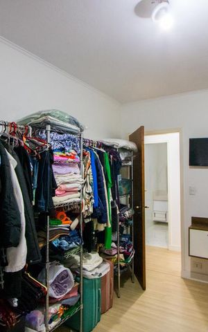 Casa à venda com 200m², 3 quartos e 3 vagas Casa à venda com 200m², 3 quartos e 3 vagasQuarto 2