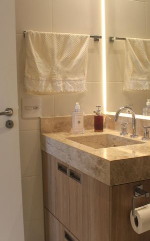 Apartamento para alugar com 69m², 2 quartos e 1 vagaBanheiro
