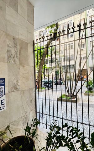 Apartamento à venda com 45m², 3 quartos e sem vaga