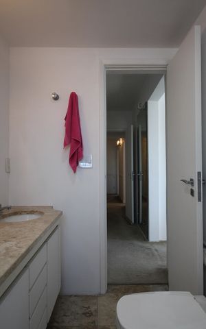 Apartamento para alugar com 210m², 4 quartos e 4 vagasBanheiro da Suíte 1