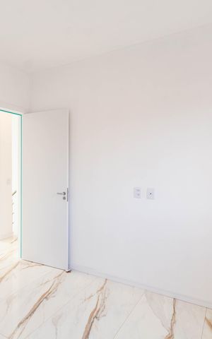 Casa à venda com 70m², 2 quartos e 1 vaga