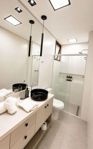 Apartamento para alugar com 80m², 2 quartos e 2 vagas Apartamento para alugar com 80m², 2 quartos e 2 vagasBanheiro