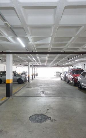 Apartamento à venda com 43m², 2 quartos e 1 vaga Apartamento à venda com 43m², 2 quartos e 1 vagaGaragem