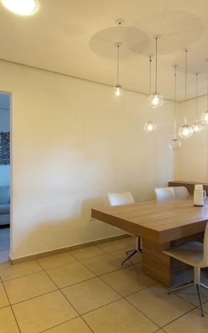 Apartamento à venda com 43m², 2 quartos e 1 vaga Apartamento à venda com 43m², 2 quartos e 1 vagaÁrea Comum