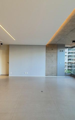 Apartamento para alugar com 167m², 3 quartos e 3 vagasSala