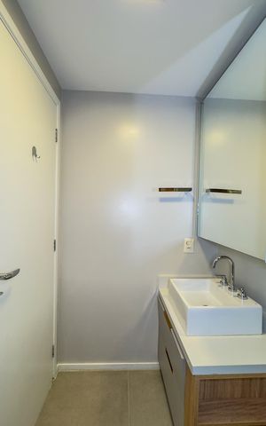 Apartamento para alugar com 167m², 3 quartos e 3 vagasBanheiro da Suíte 2