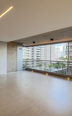 Apartamento para alugar com 167m², 3 quartos e 3 vagasSala