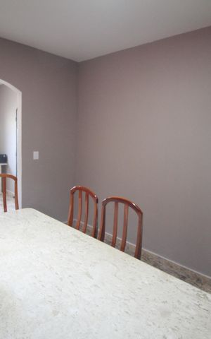 Casa à venda com 374m², 2 quartos e 1 vagaSala