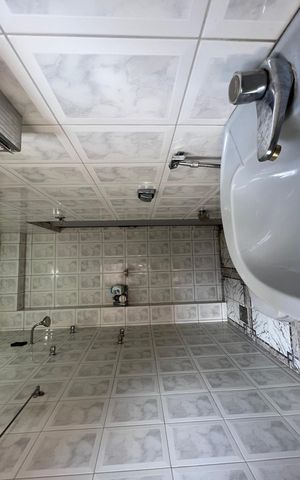 Casa para alugar com 514m², 7 quartos e 4 vagas Casa para alugar com 514m², 7 quartos e 4 vagasBanheiro da suíte 7