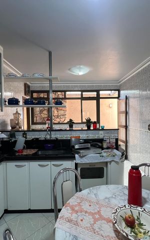 Casa para alugar com 514m², 7 quartos e 4 vagas Casa para alugar com 514m², 7 quartos e 4 vagasCozinha