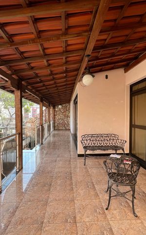 Casa para alugar com 514m², 7 quartos e 4 vagas Casa para alugar com 514m², 7 quartos e 4 vagasVaranda