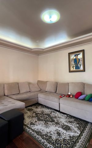 Casa para alugar com 514m², 7 quartos e 4 vagas Casa para alugar com 514m², 7 quartos e 4 vagasSala 1