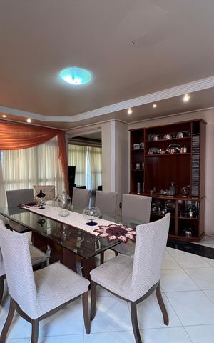 Casa para alugar com 514m², 7 quartos e 4 vagas Casa para alugar com 514m², 7 quartos e 4 vagasSala 2