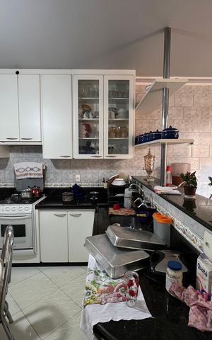 Casa para alugar com 514m², 7 quartos e 4 vagas Casa para alugar com 514m², 7 quartos e 4 vagasCozinha