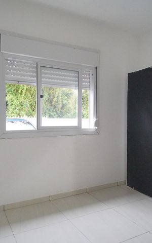 Casa para alugar com 60m², 3 quartos e 1 vagaQuarto 1