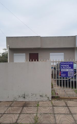 Casa para alugar com 60m², 3 quartos e 1 vagaFachada