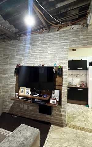 Casa à venda com 280m², 2 quartos e 2 vagasSala
