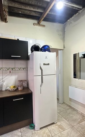 Casa à venda com 280m², 2 quartos e 2 vagasCozinha