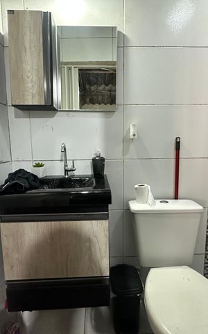 Casa à venda com 280m², 2 quartos e 2 vagasBanheiro