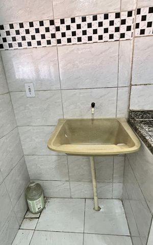 Casa para alugar com 80m², 2 quartos e 1 vagaÁrea de Serviço