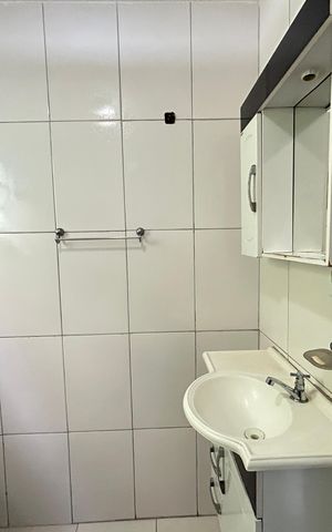 Casa para alugar com 80m², 2 quartos e 1 vagaBanheiro