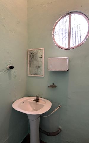 Casa para alugar com 80m², 2 quartos e 1 vagaLavabo