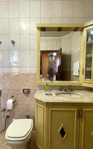 Casa à venda com 213m², 3 quartos e 1 vaga