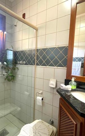Casa à venda com 213m², 3 quartos e 1 vaga